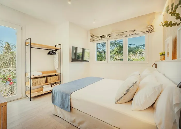 호텔 Beneste Nerja Hostal 2*