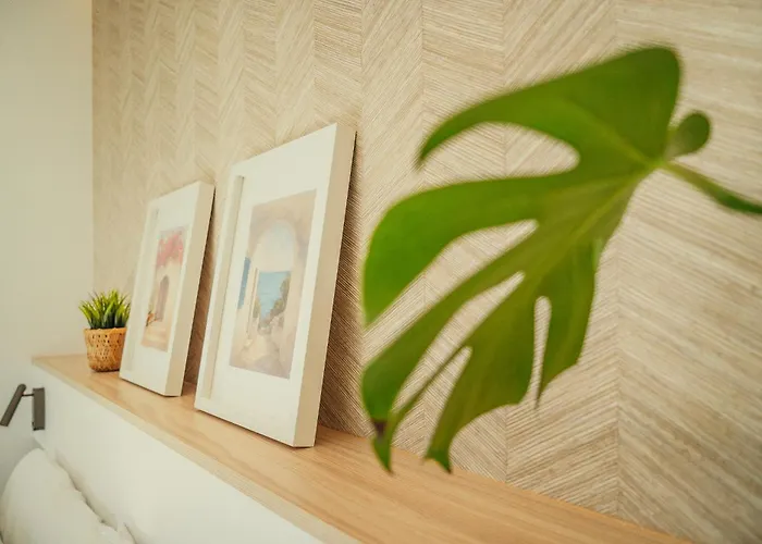 Beneste Nerja Hostal 호텔
