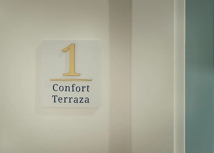 ホテル Beneste Nerja Hostal